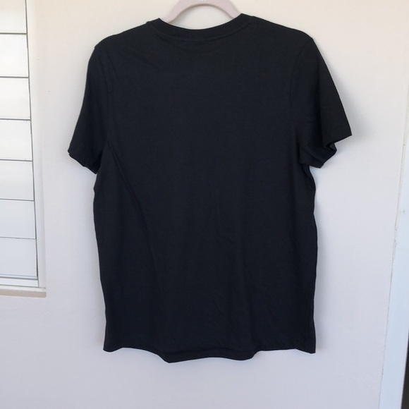 Adidas tshirt black Large - Picture 5 of 5